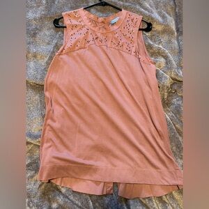 Vera Wang tank top